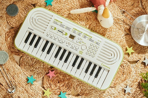 Mini Teclado Musical Infantil Casio SA-51 Casiotone com 32 Teclas