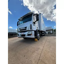 Iveco Tector 240e30 Teto Alto Leito 2019