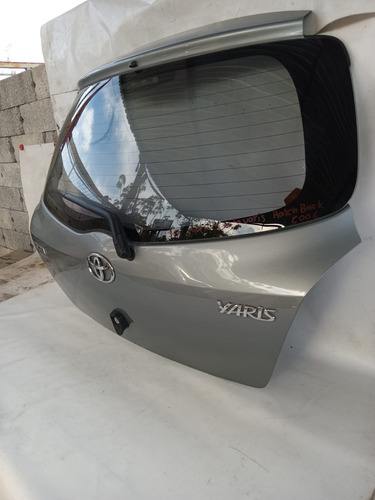 Quinta Puerta Toyota Yaris Hatchback 2006 Foto 2