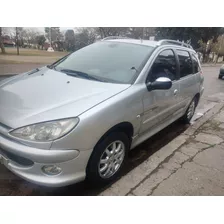 Peugeot 206 2006 1.6 Sw Quiksilver