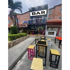 Bar En Alta Zona Comercial