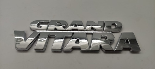 Foto de Chevrolet Grand Vitara / Suzuki Grand Vitara Emblema Cinta3m