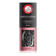 Fideos Casarecce Nero Seppia Tinta Calamar San Giorgio 300g