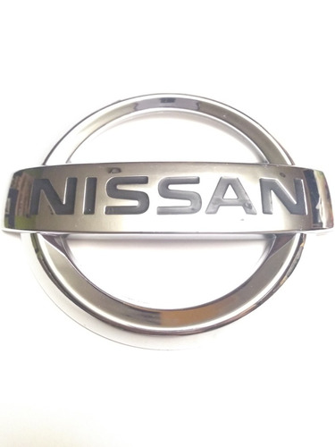 Emblema  Parrilla Nissan Altima 04-12 Foto 2