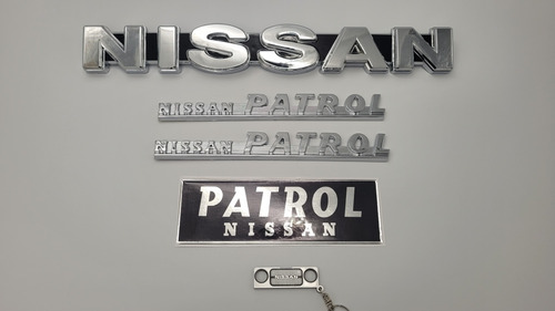 Nissan Patrol Emblemas  Foto 6
