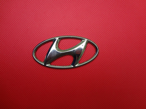Emblema Hyundai 8 Cm X 4 Cm Original Usado Foto 3
