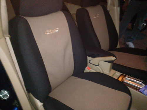 Cubreasiento Honda (a) Fit  Speeds A Medida. Foto 8