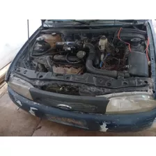Ford Fiesta 2000 En Desarme 