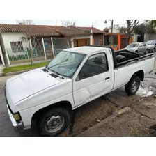 Nissan Pick Up Cabina Simple 4 X 4