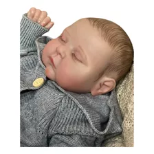 Bebê Reborn Enzo Gordinho Olho Fechado Realista Corpo Pano