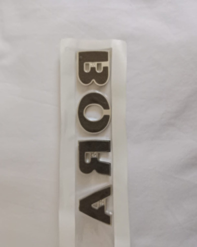 Emblema Letra Trasera Bora Bora Plateado Original Para Pegar Foto 3