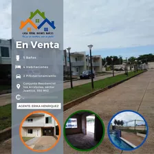 Se Vende Town House Obra Gris En Juanico