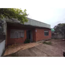 Dos Casas En Un Padron, Ideal 2 Familias O Renta