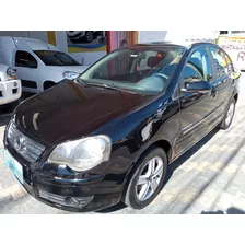 Volkswagen Polo Sedan 2012 1.6 Vht Comfortline Total Flex 4p