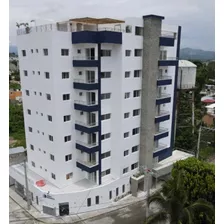 Hermoso Y Amplio Apartamento De Venta En La Torre Isabelita, La Más Moderna De San Cristobal.