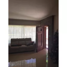 Vendo Espectacular Casa En Pocitos Nuevo, Zona Privilegiada