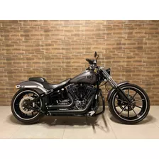 Harley Davidson Softail Breakout 2016