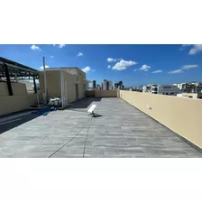 Apartamento Penthouse En Alquiler En Ensanche Paraiso Proximo Piantini, Distrito Nacional 