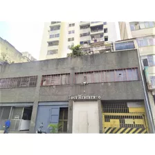 Se Vende Inmenso Apartamento En La Candelaria Mls 24-4731