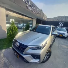 Toyota Fortuner Sr 