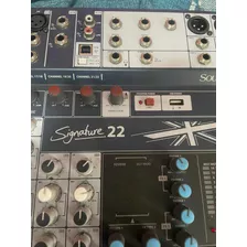 Mesa De Som Soundcraft Signature 22