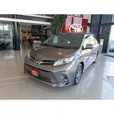 Toyota Sienna 2019