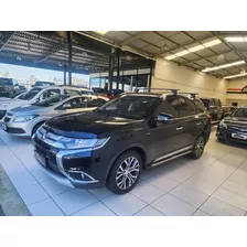 Mitsubishi Outlander 3.0 Gt 4x4 V6 24v Gas4p Aut 2017 / 2018