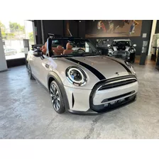 Mini Cooper Convertible Iconic