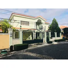 For Sale Casa En Arroyo Hondo Iii En Oferta Hasta El 31 De Diciembre Gran Oportunidad 