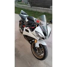 Yamaha R6