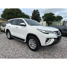 Toyota Sw4 2019 2.8 D.cab. T.dsl Srv Plus 177hp 4x4 Aut