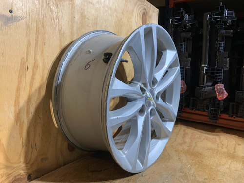 Rin Aluminio 17x7.5 Chevrolet Malibu 2016 - 2018 5 Birlos Foto 3