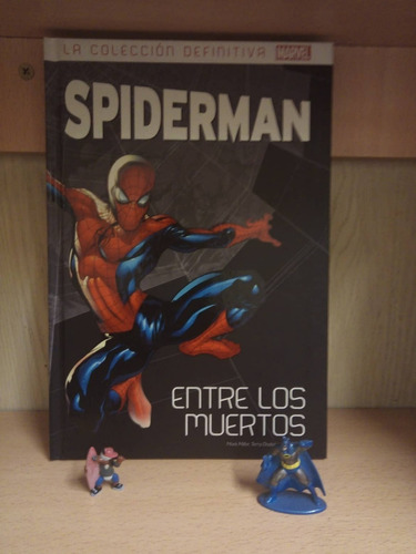 Spiderman Entre Los Muertos Marvel Tapa Dura