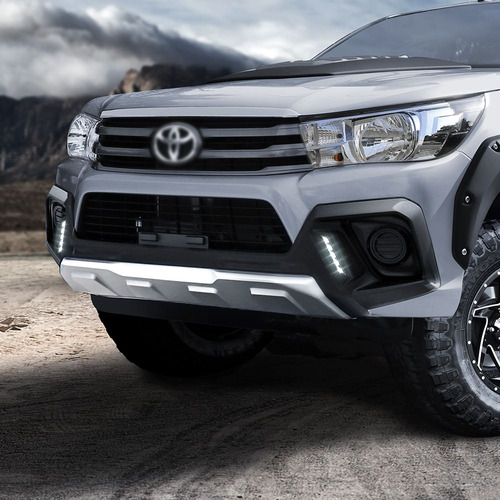 Bumper Drl Toyota Hilux 2017-2018 Foto 2