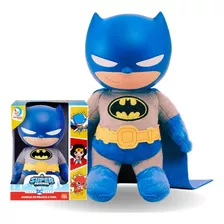 Batman De Pelucia E Vinil Macio Liga Da Justiça Super Heroi