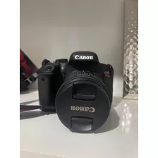 Câmera Cânon T7i + Lente 18-55mm + Carregador +quase N Usada