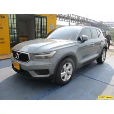 Volvo Xc40 Kinetic 4x2 2000cc At Aa