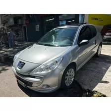 Peugeot 207 Compact 2013 Muy Bueno Pocos Km Con Techo (sfp)