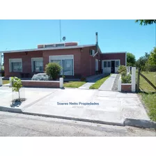 Venta Casa 4 Dormitorios Con Fondo Y Gge - Colonia