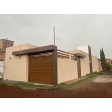 Se Vende Casa De Un Piso En Zona Norte Col. Las Américas