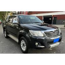 Toyota Hilux 3.0 Cd Srv Cuero 171cv 4x4 5at