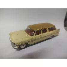 Corgi Toys Plymouth Sports Suburban N219 England 