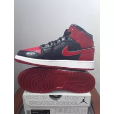 Tenis Air Jordan 1 Mid Bred Text Gs Talla 23cm-3mex