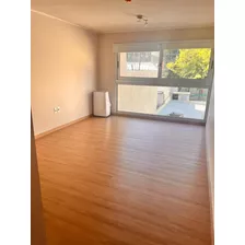 Apartamento Monoambiente Con Garaje, Se Vende Con Renta. 