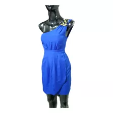 Vestido Con Piedras Tablitas Y Una Manga Azul Rey