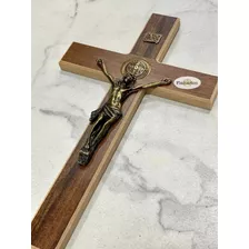 Cruz Crucifixo De Parede Madeira E Metal São Bento 34cm