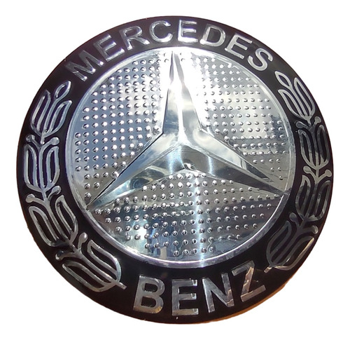 Foto de Emblema Mercedes Benz 