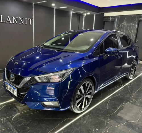 Nissan Versa — foto 1