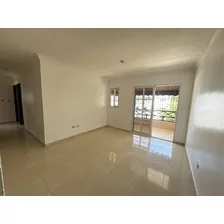 Vendo Apartamento Primer Piso San Isidro Con Piscina