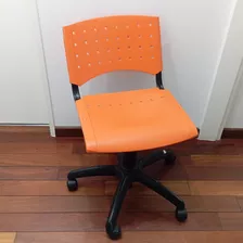 Silla Giratoria Plastica De Escritorio Gamer Con Desperfecto